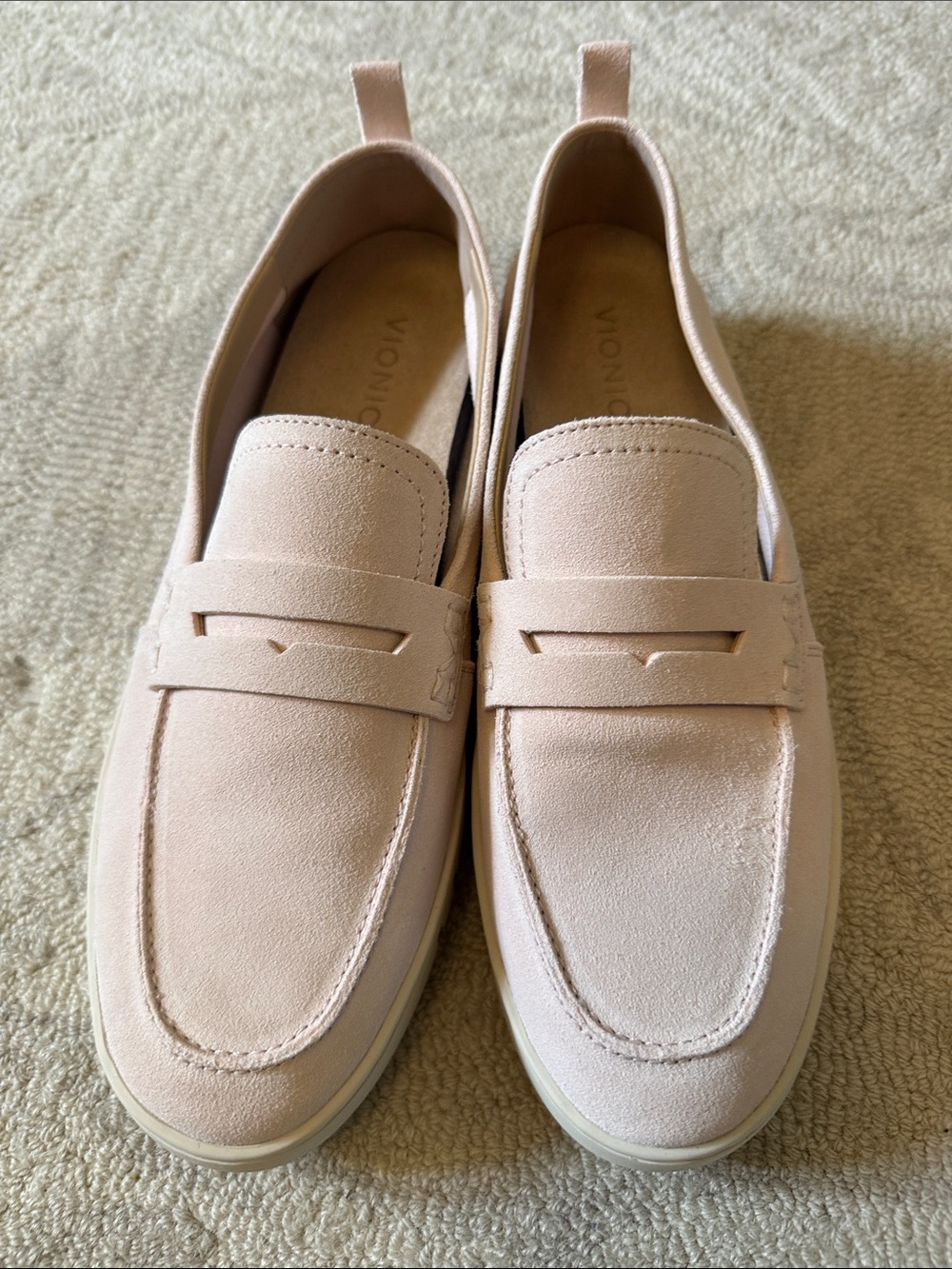 Vionic Women’s Uptown light pink suede loafer size 12